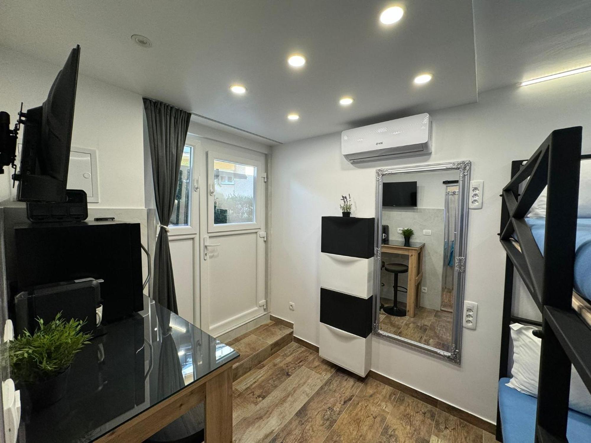 Bacvice Room & Studio Split Bagian luar foto