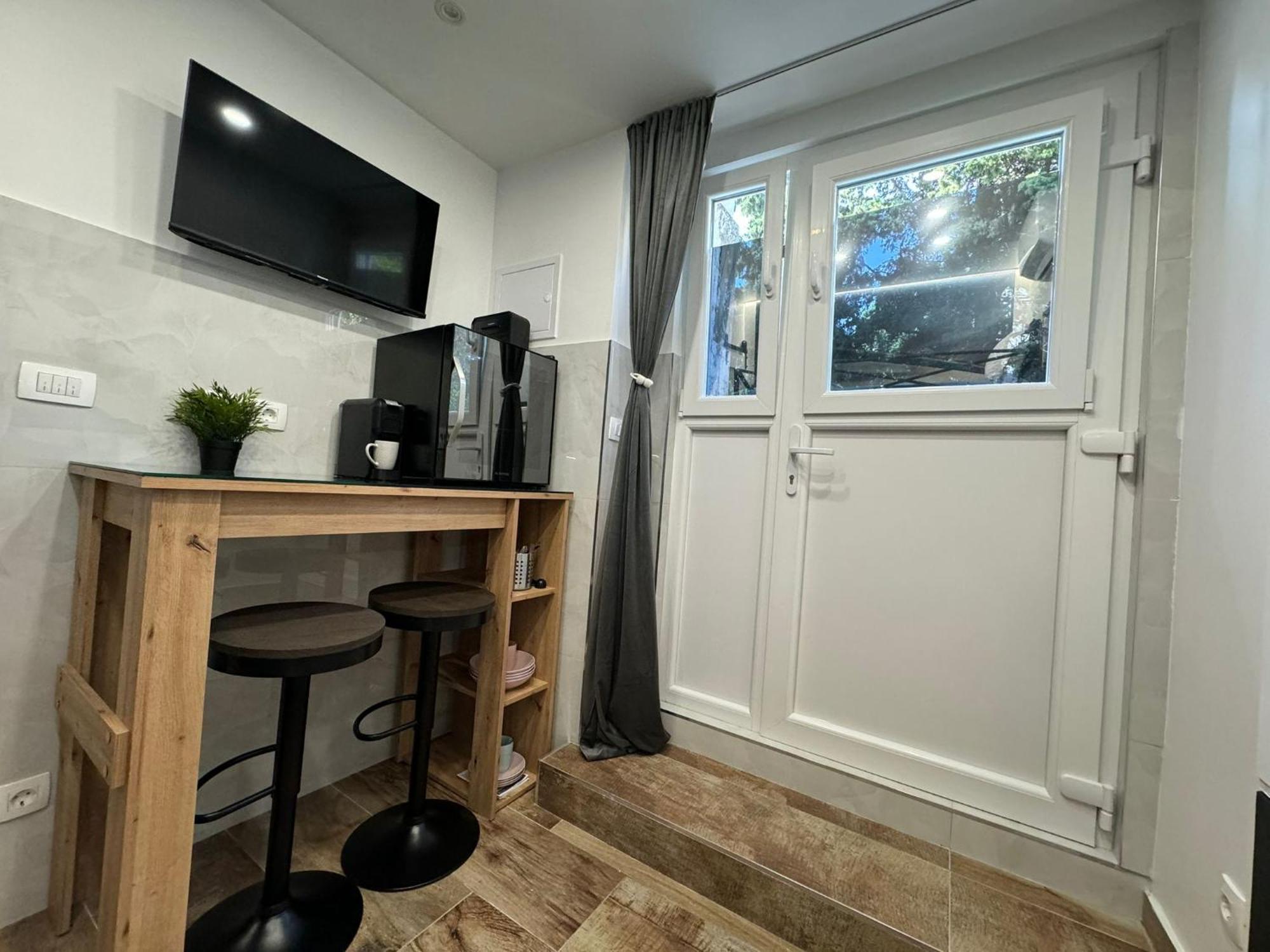 Bacvice Room & Studio Split Bagian luar foto